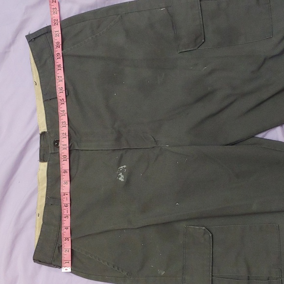 RED KAP CARGO WORK PANTS * GRAY * SIZE 42X34 * 6 POCKETS * CARGO - Picture 3 of 6